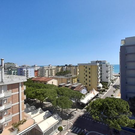 Residence Alla Rotonda Lido di Jesolo Room photo