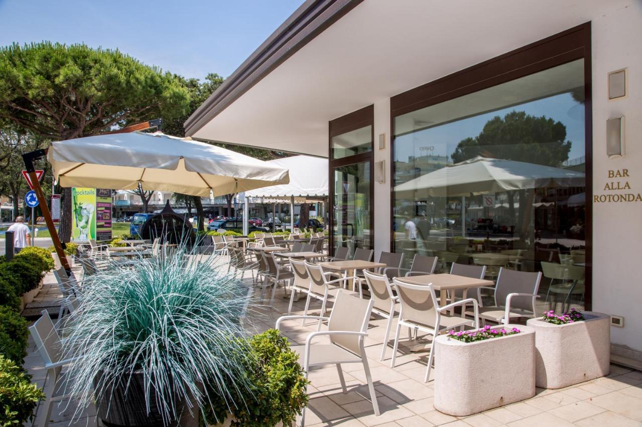 Residence Alla Rotonda Lido di Jesolo Exterior photo
