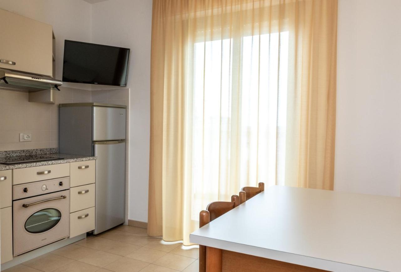 Residence Alla Rotonda Lido di Jesolo Room photo